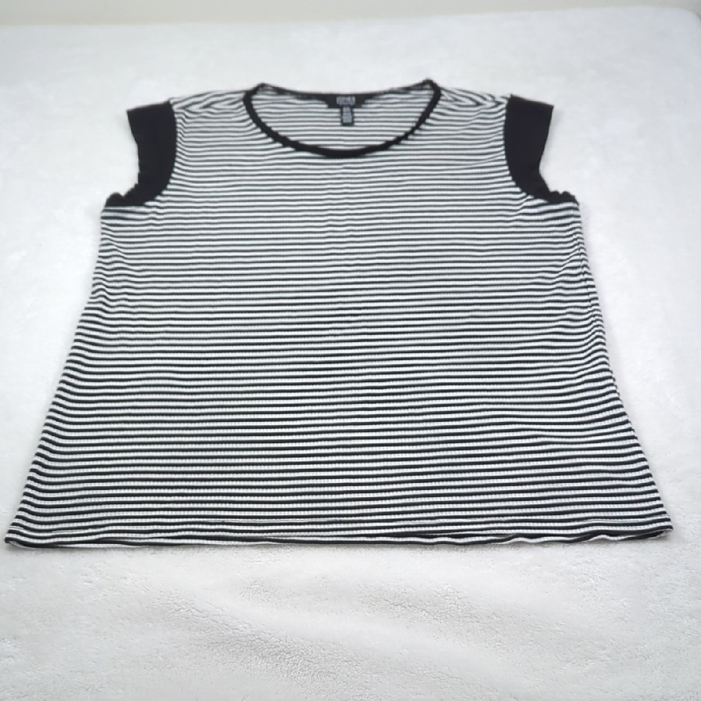 Jones New York black white Tank M Worn Once